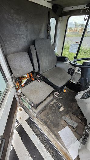 Used 2001 Johnston 4000