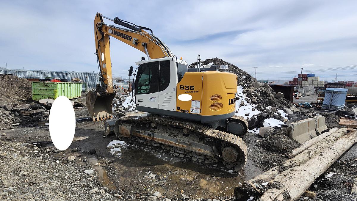 Used 2020 Liebherr R936 Compact LC