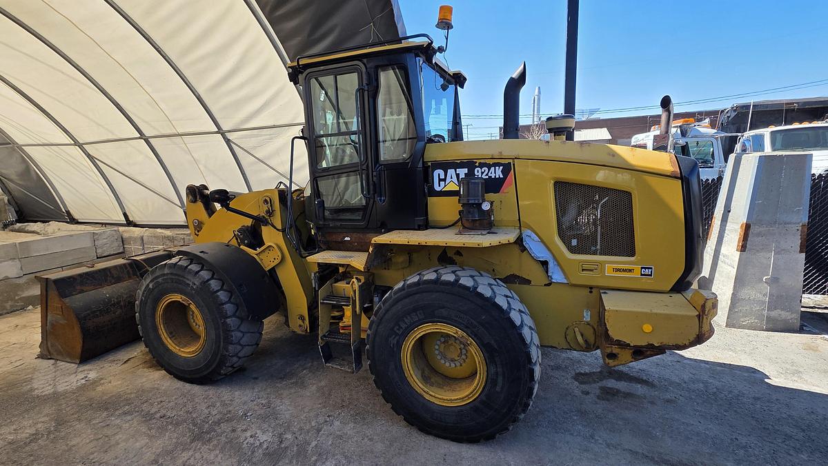 Used 2013 Caterpillar 924K