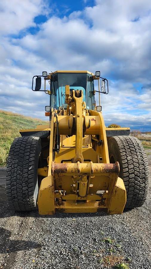 Used 1997 Caterpillar 938F