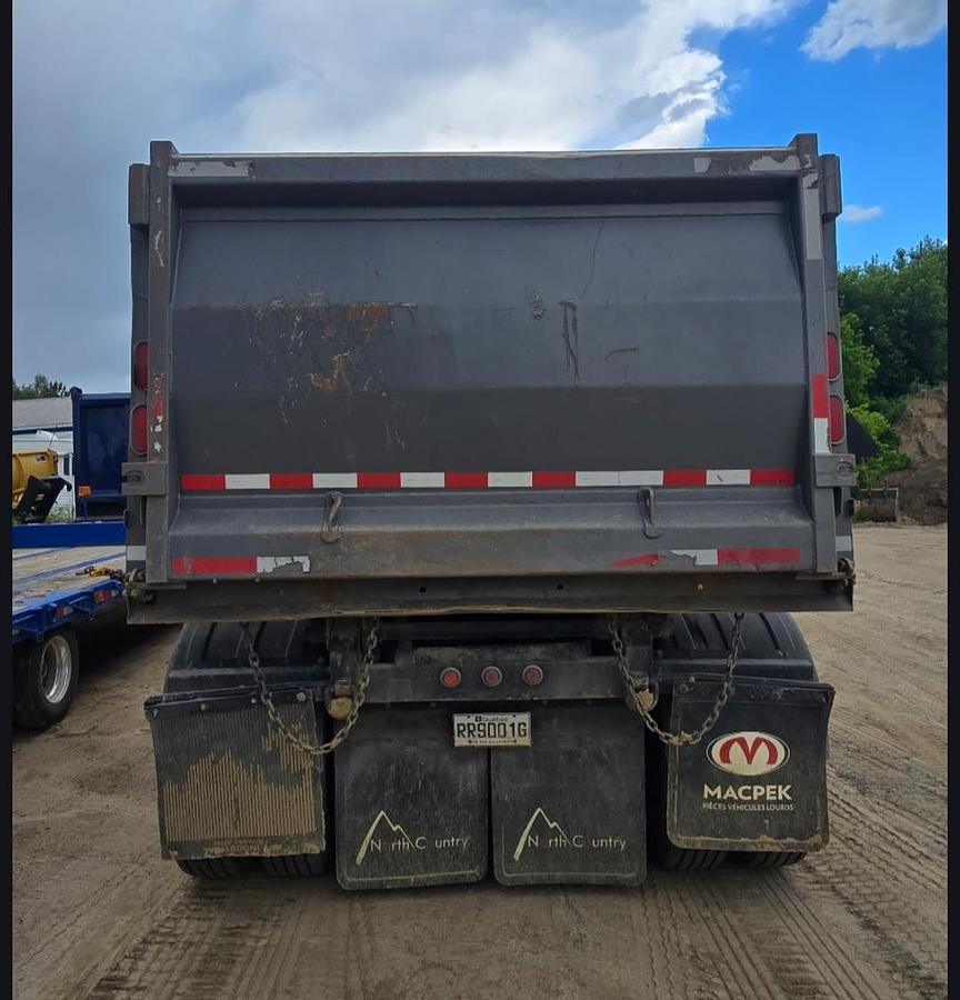 Used 2002 International Tandem