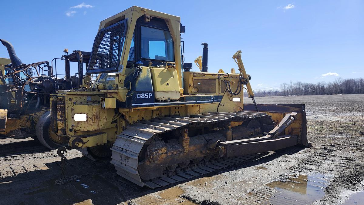 Used 1985 Komatsu D85P-21