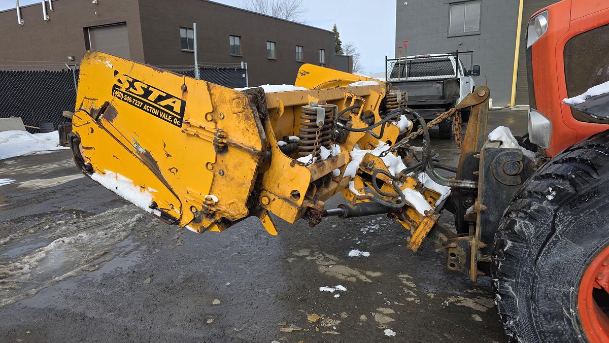 Used 2014 Kubota M135GX
