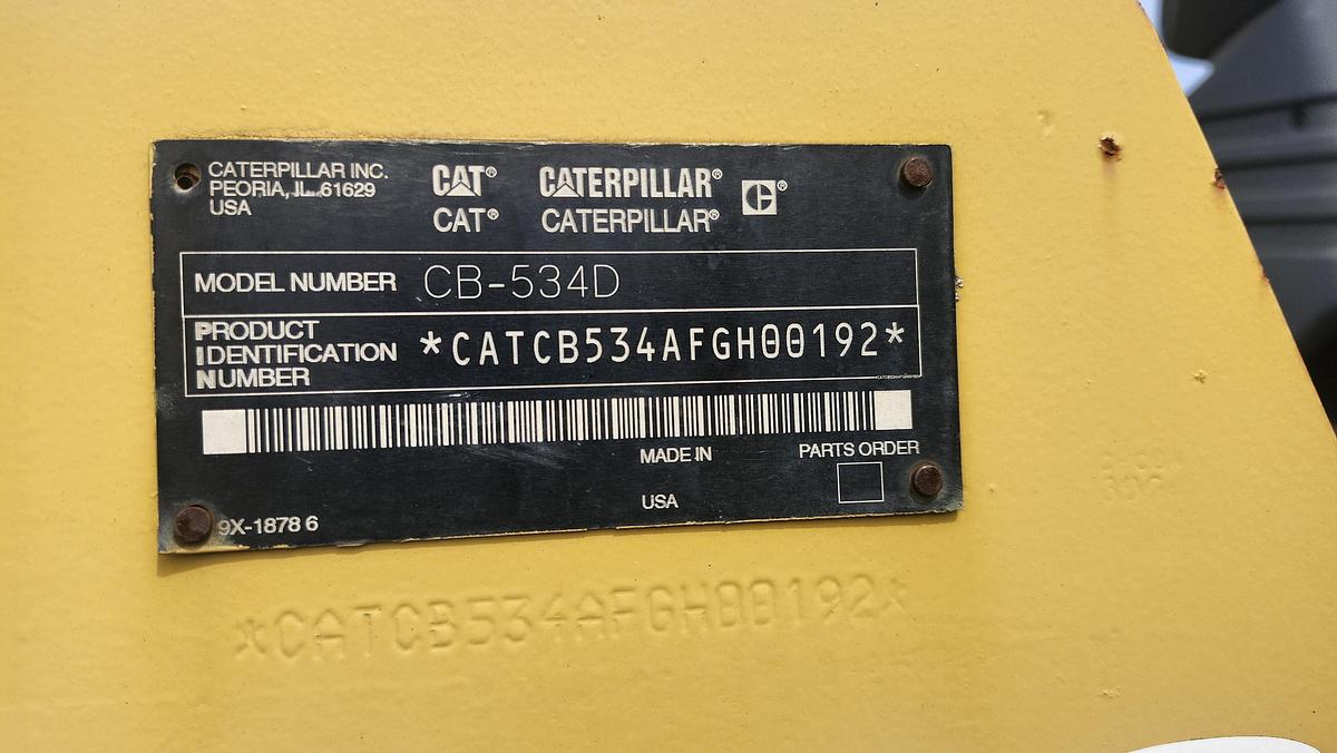 Used 2003 Caterpillar CB-534D