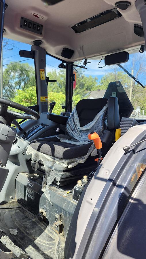 Used 2017 Massey-Fergusson 1758