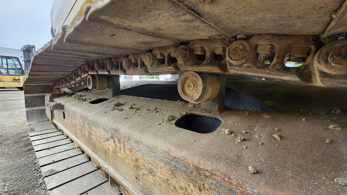 Used 2020 Kobelco SK230SR LC5