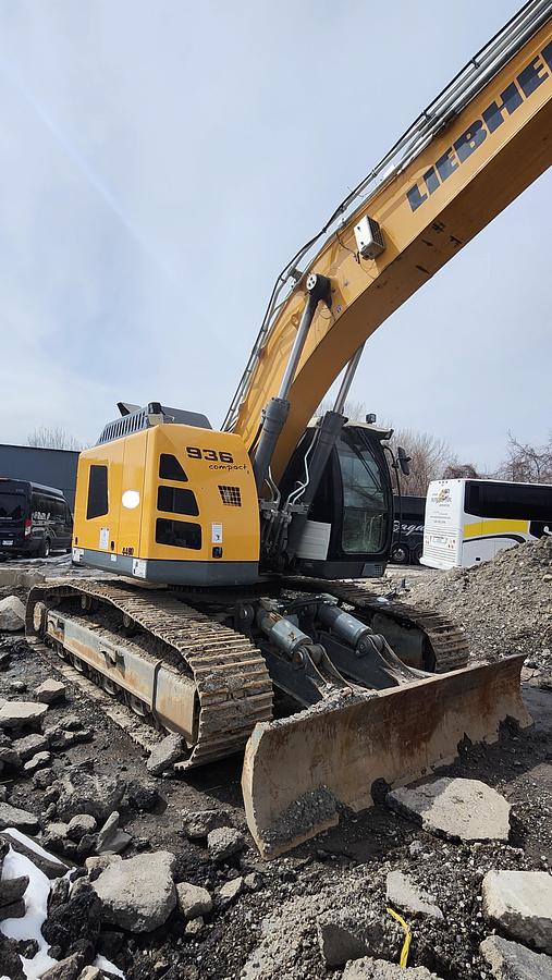 Used 2020 Liebherr R936 Compact LC