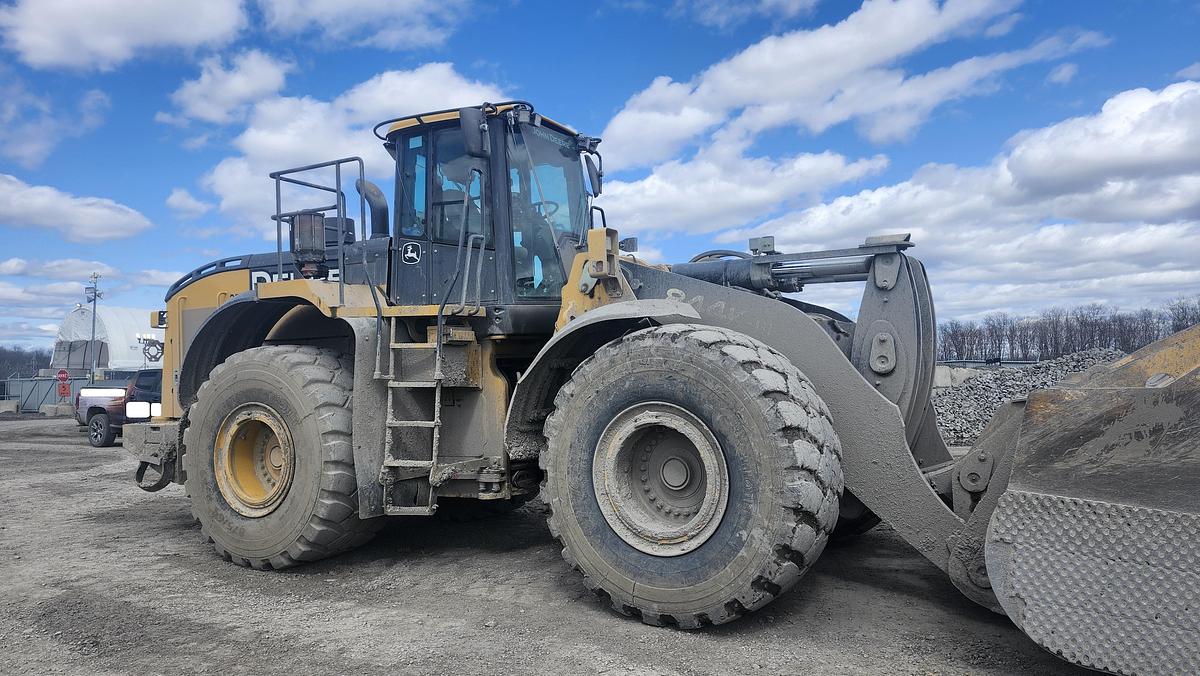 Used 2018 John Deere 844K-III