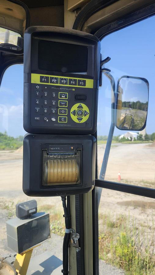 Used 1995 Komatsu WA500