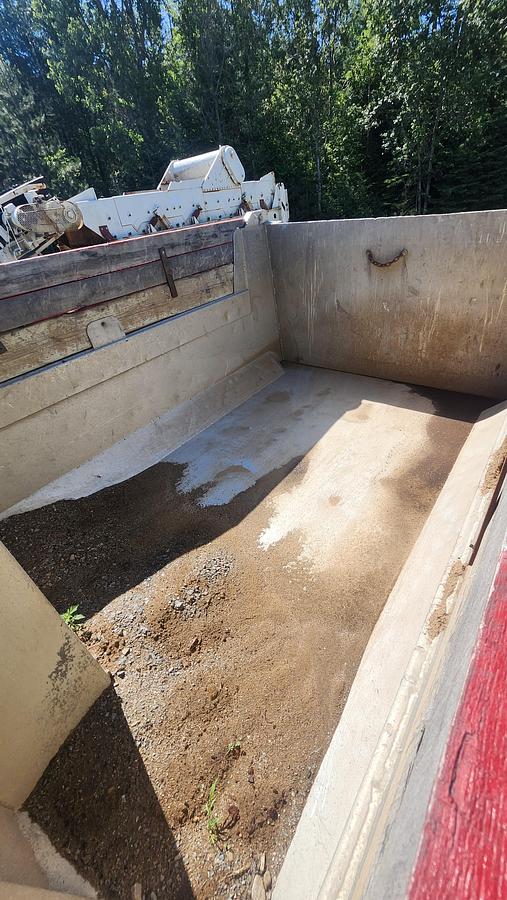 Used 2017 Freightliner Cascadia 125