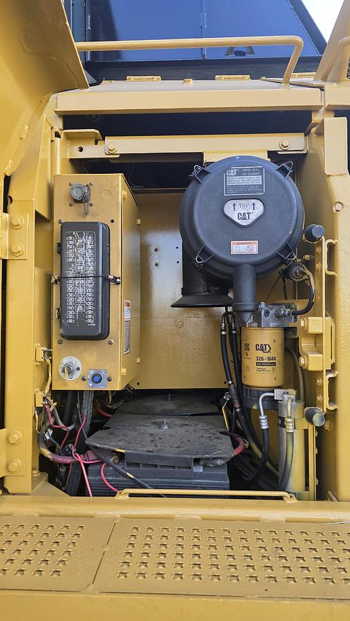 Used 2008 Caterpillar 320C FM