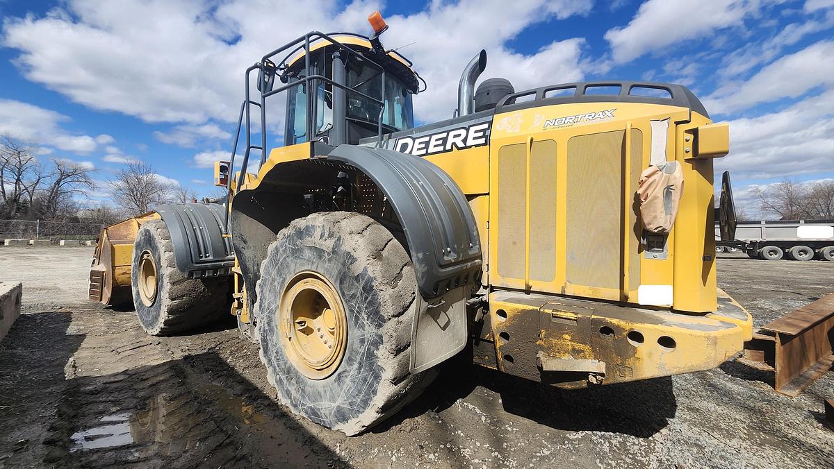 Used 2016 John Deere 844K-II