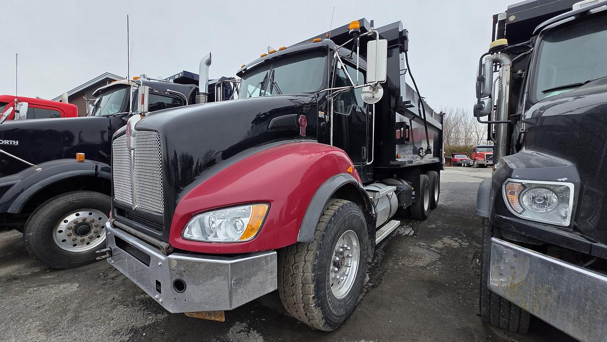 Used 2013 Kenworth T440