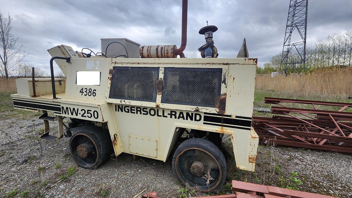 Used 1986 Ingersoll-Rand MW-250