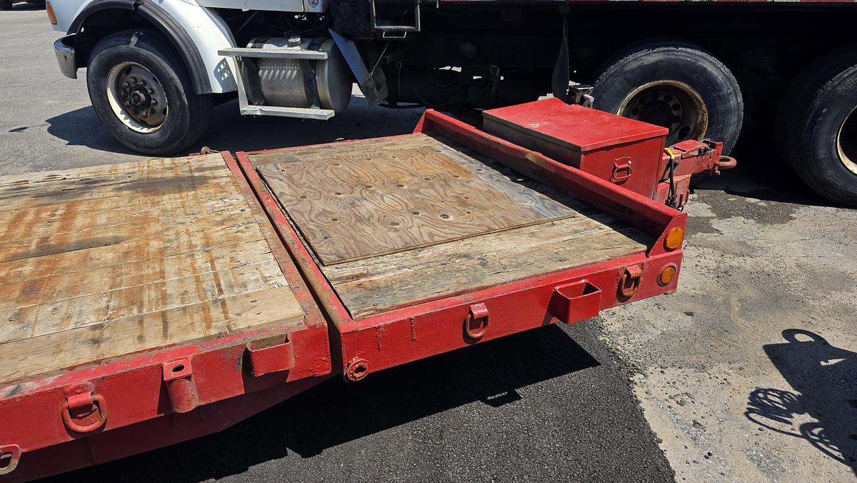 Used 2008 Anderson 2 single axles