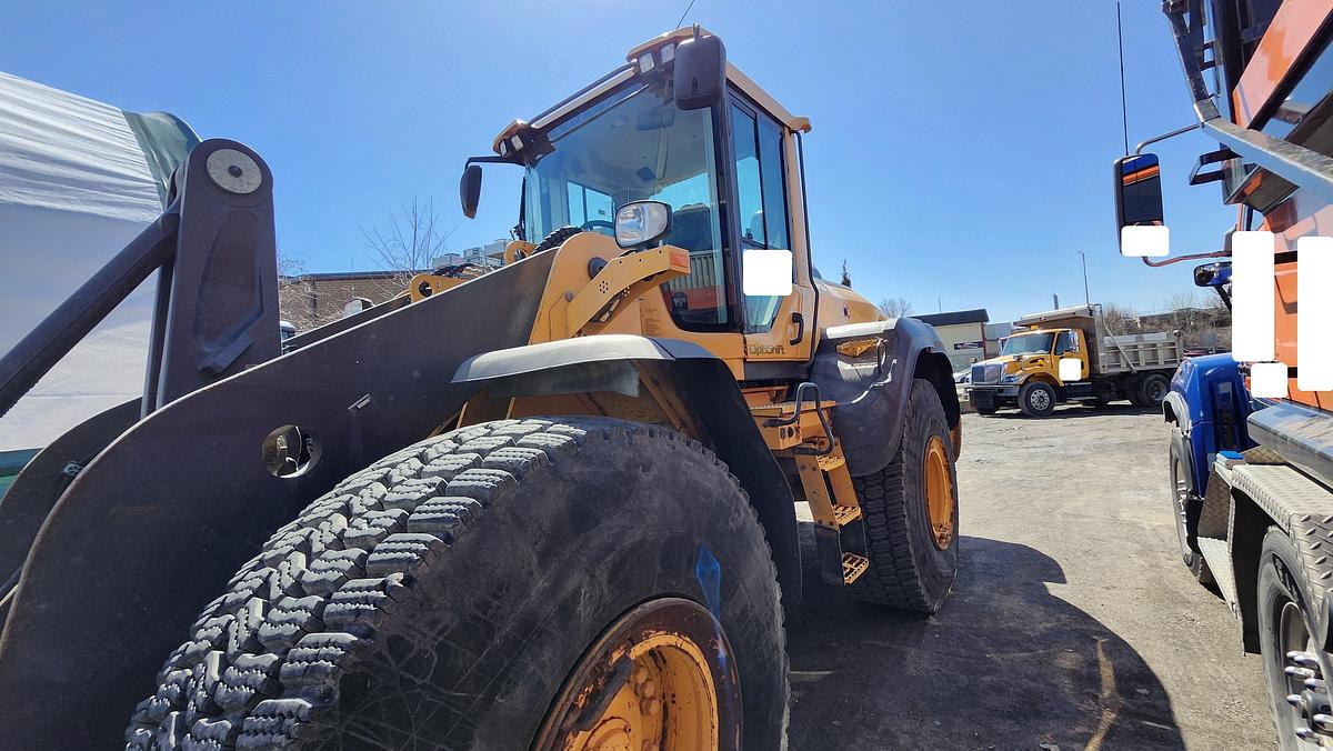 Used 2017 Volvo L110H