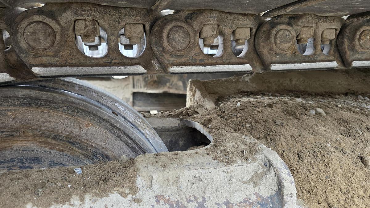 Used 2021 Caterpillar 325-07