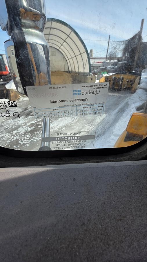 Used 2002 International 7400