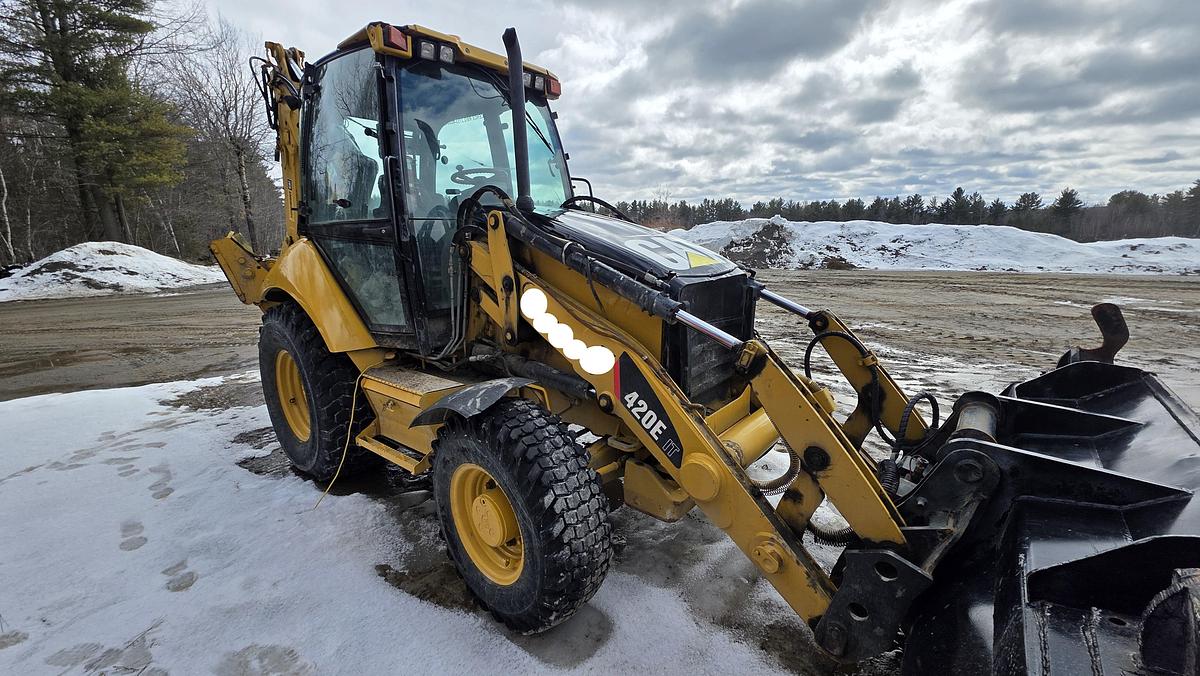 Used 2012 Caterpillar 420E IT