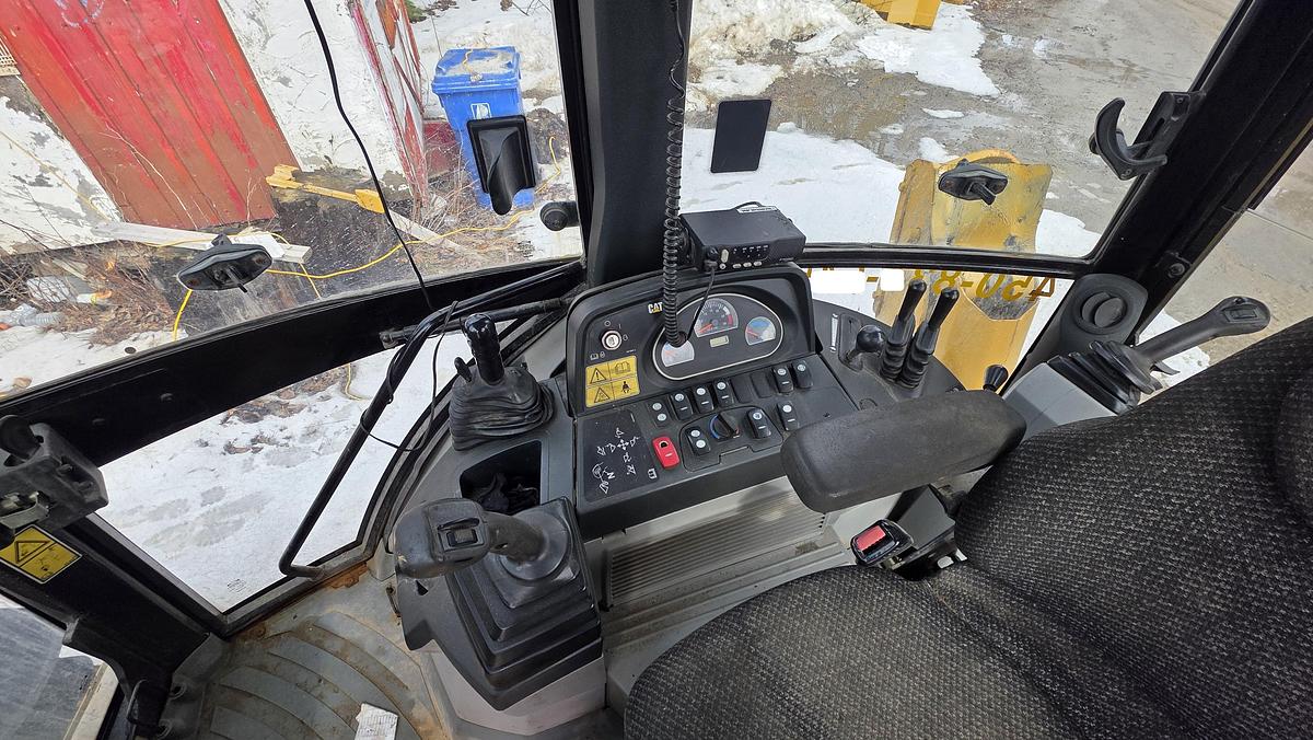 Used 2012 Caterpillar 420E IT