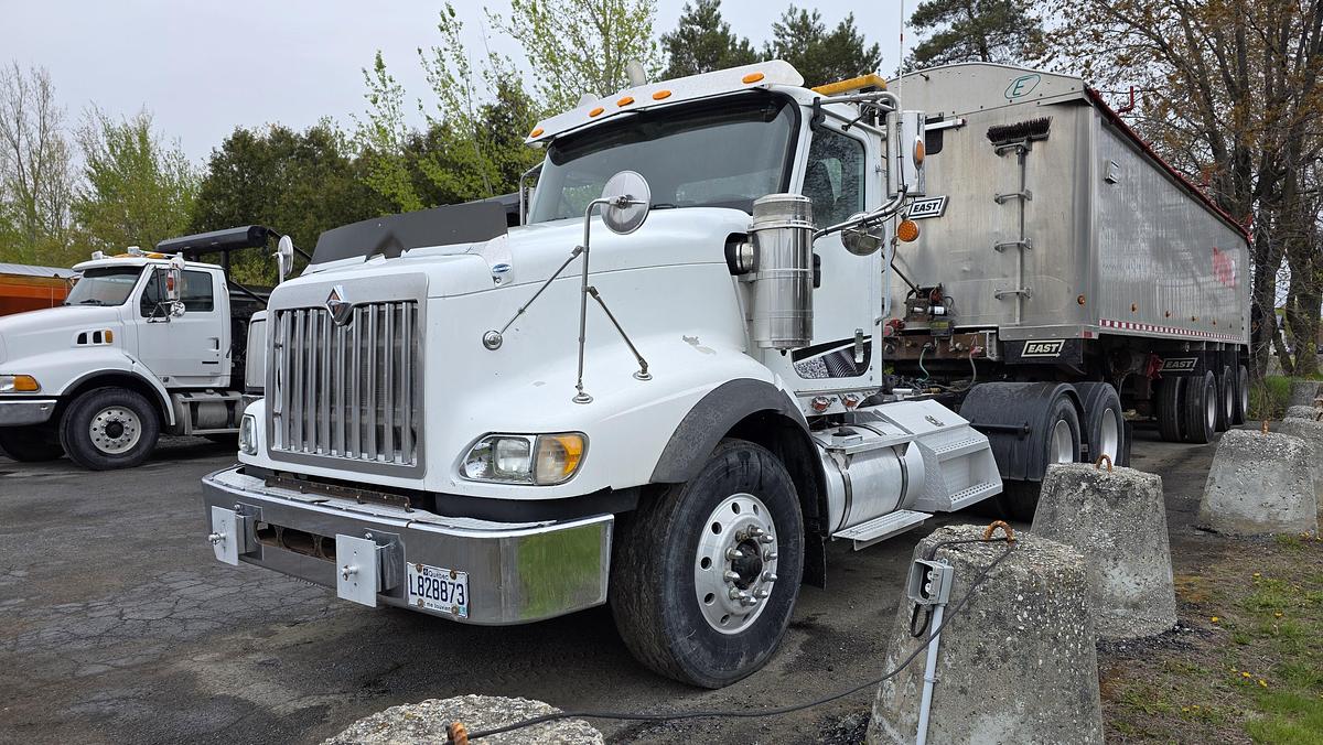 Used 2011 International Paystar 5000