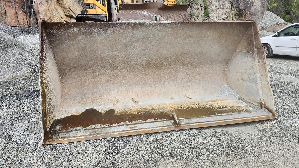 Used 2013 Volvo L180G