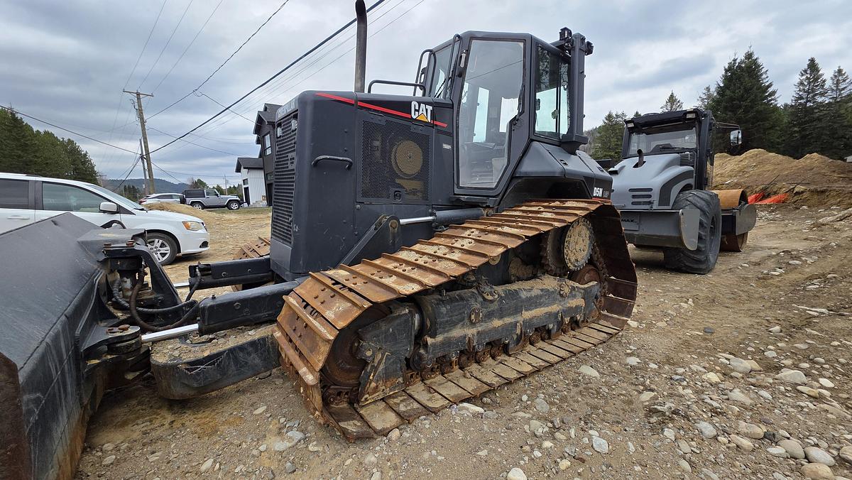 Used 2005 Caterpillar D5N LGP