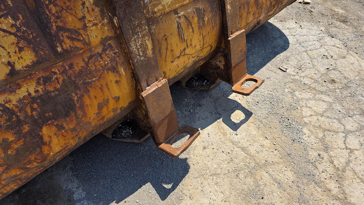 Used Caterpillar 112″ Bucket
