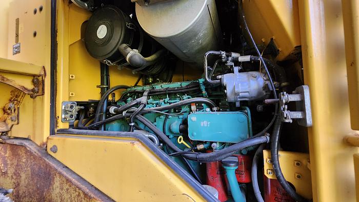 Used 2006 Volvo L70E