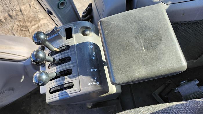 Used 2010 Volvo L70F