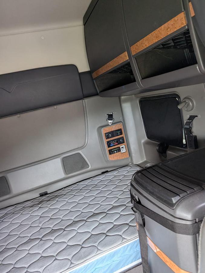 Used 2016 International Prostar