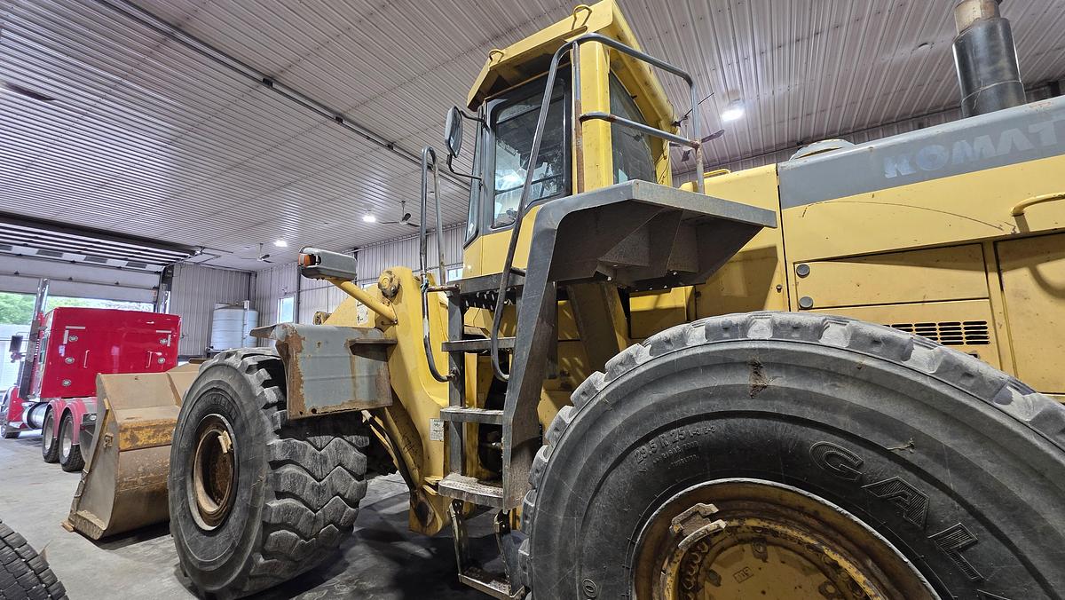 Used 2000 Komatsu WA500