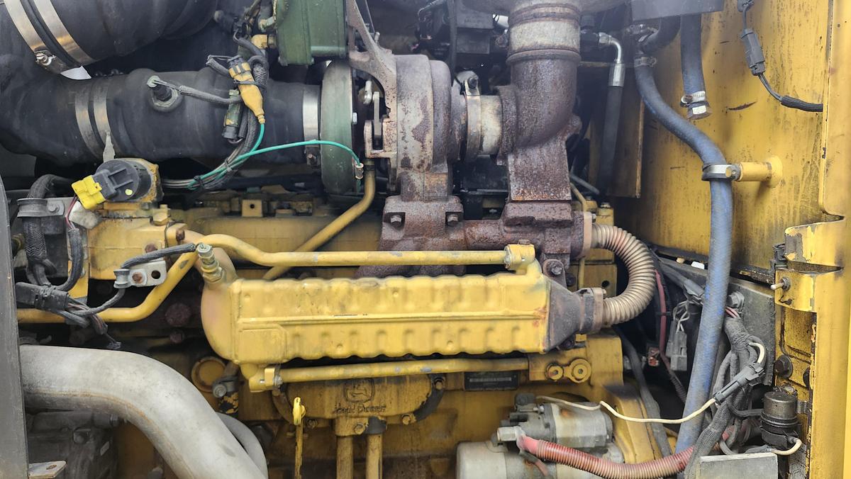 Used 2010 John Deere 772G