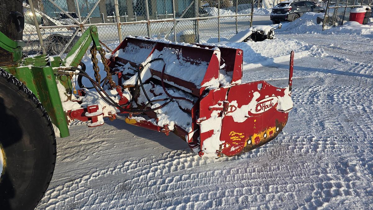 Used 2014 John Deere 6105M