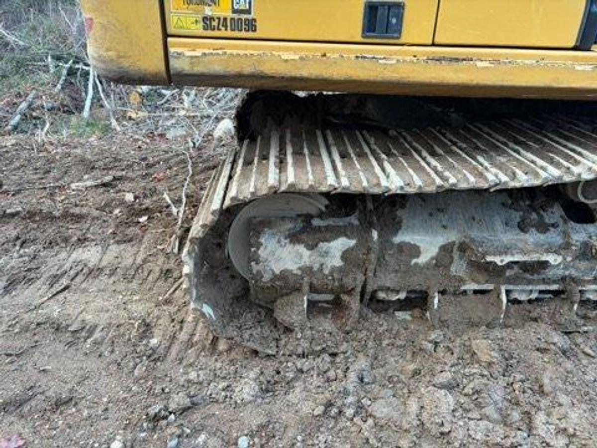 Used 2024 Caterpillar 330