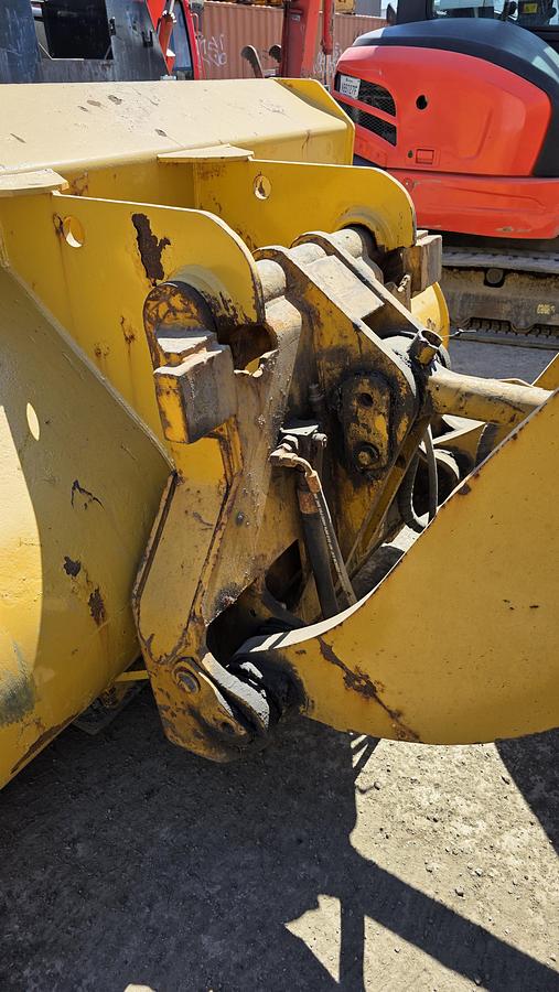 Used 2006 Caterpillar 950G