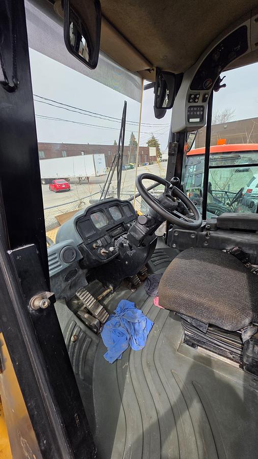 Used 2011 Caterpillar 950H