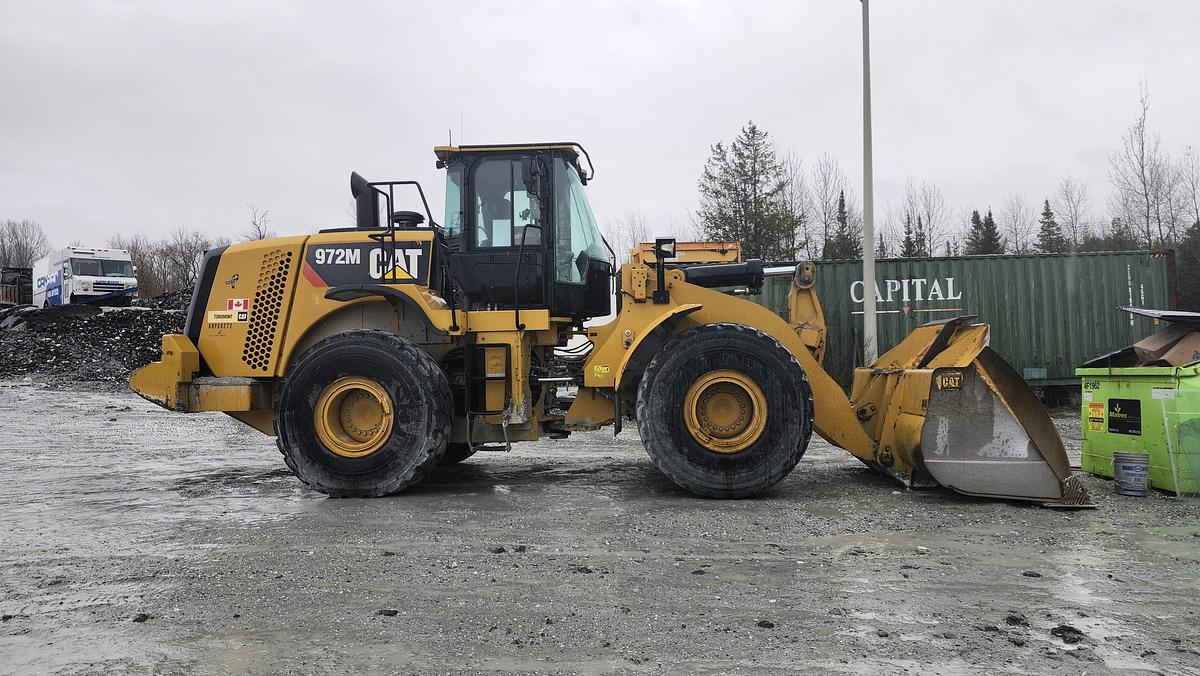 Used 2014 Caterpillar 972M