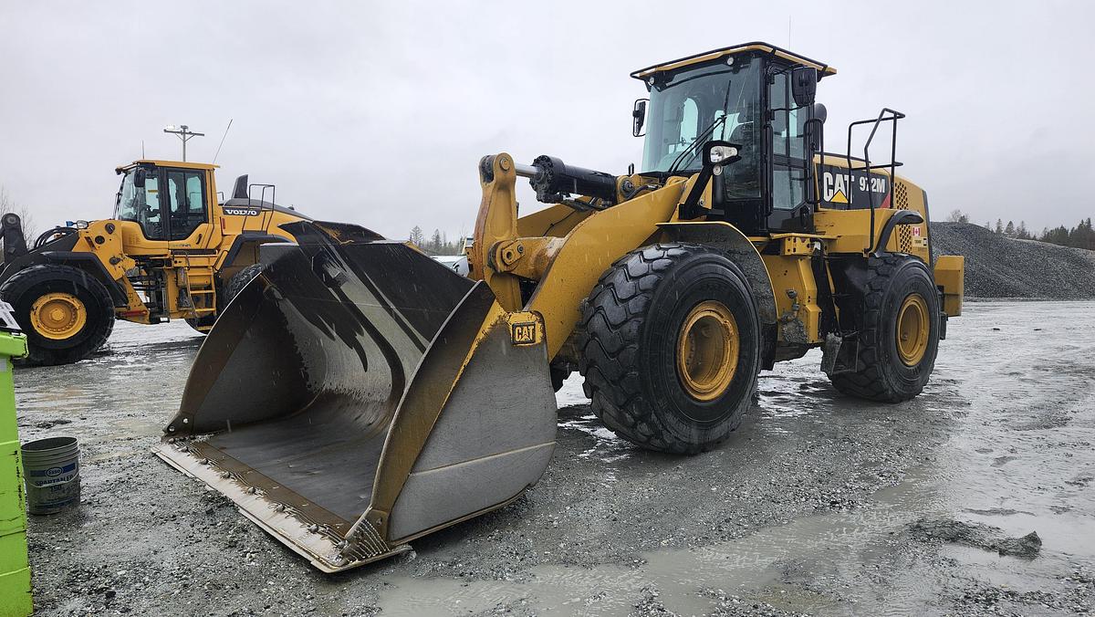 Used 2014 Caterpillar 972M