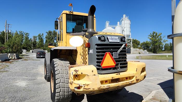 Used 2005 Volvo L90E