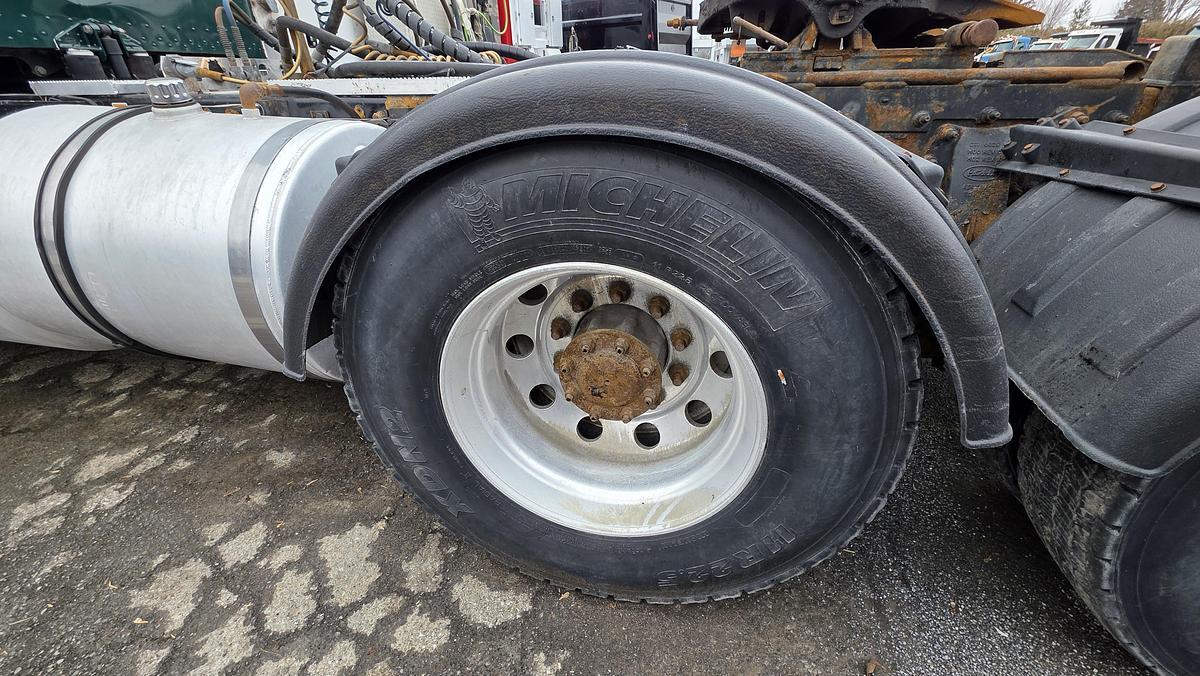 Used 2014 Peterbilt 358