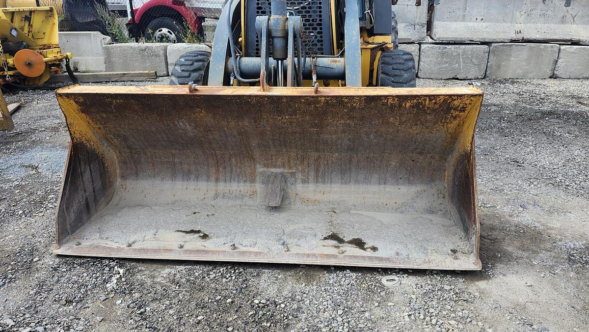 Used 2011 John Deere 410J