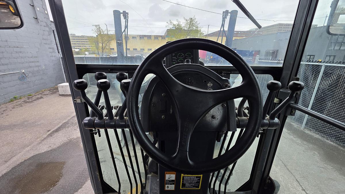 Used 2010 John Deere 772G