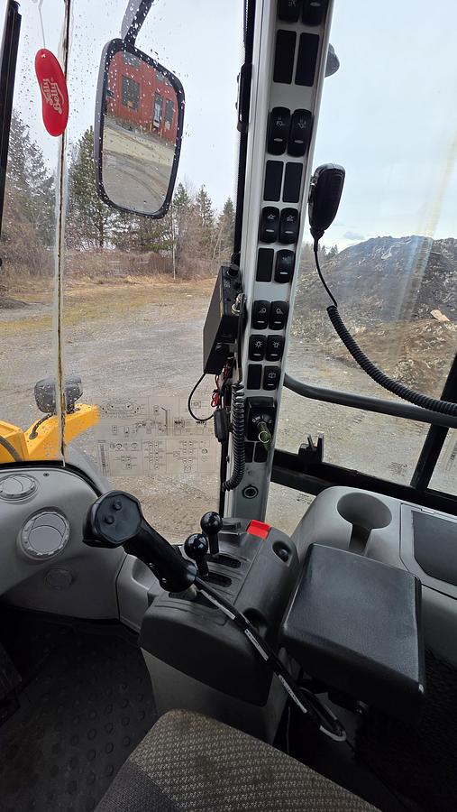 Used 2016 Volvo L70H