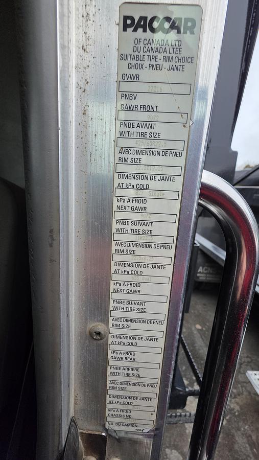 Used 2013 Kenworth T440