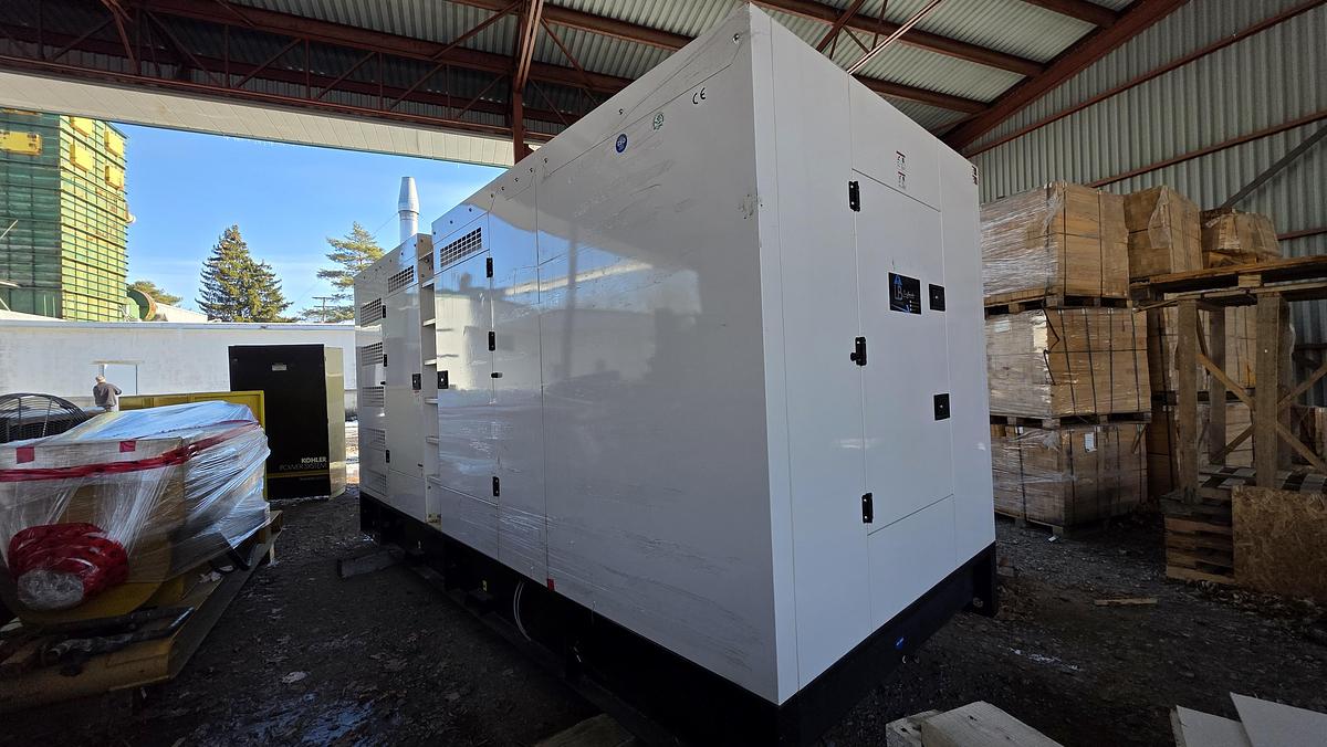 Used 2024 Volvo 500 kW