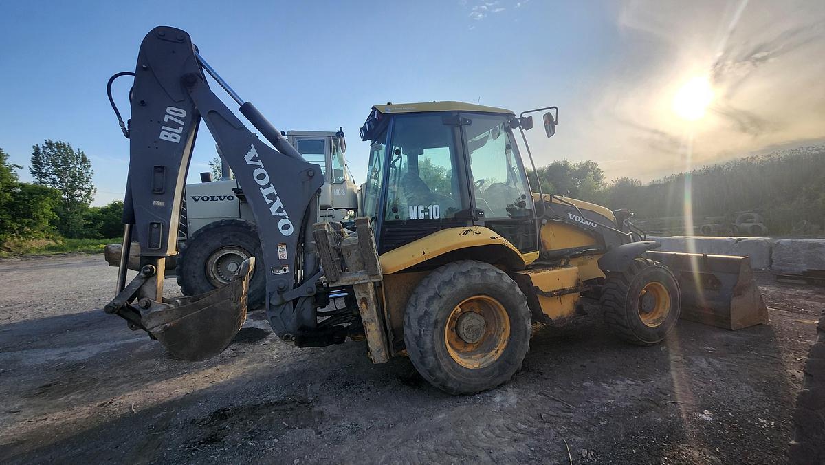 Used 2006 Volvo BL70