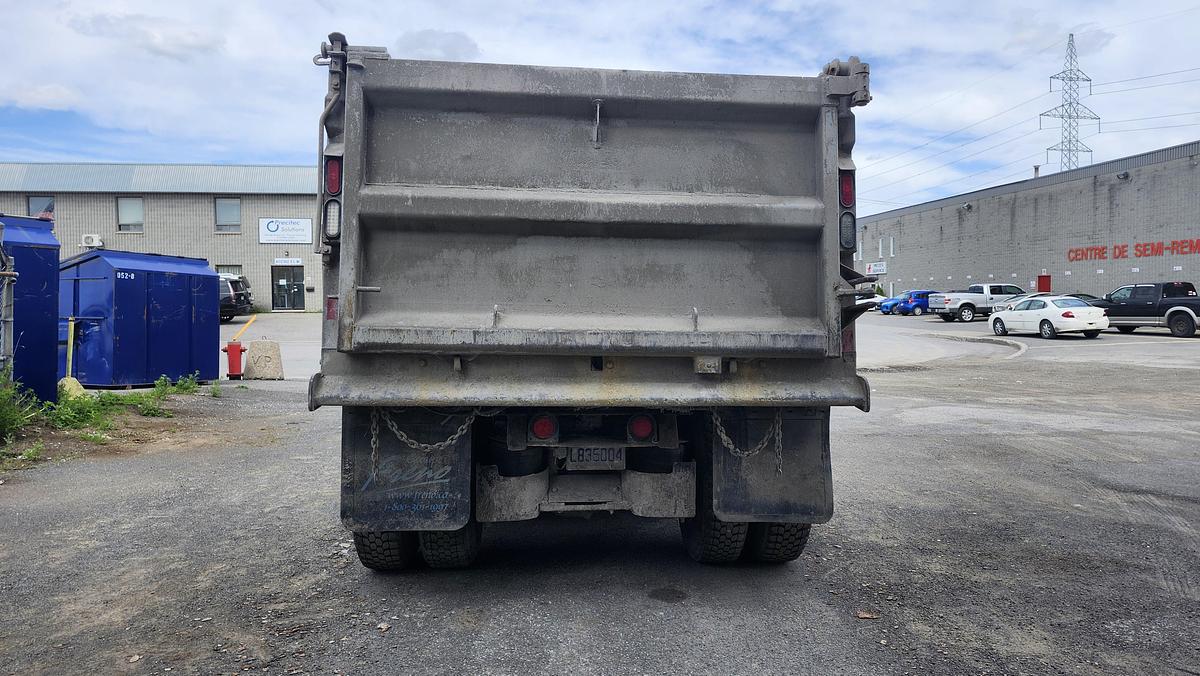 Used 2006 Mack CT713