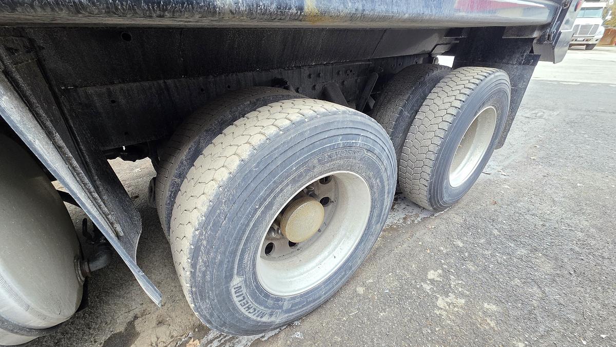 Used 2013 Kenworth T440