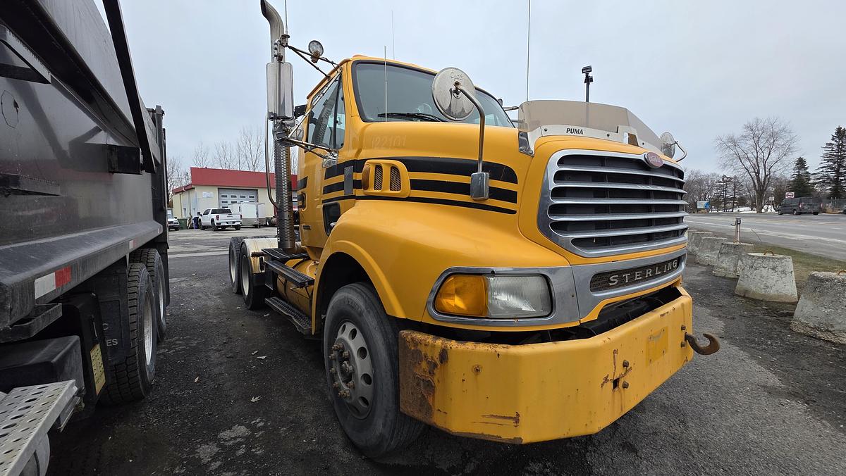 Used 2001 Sterling Shunter